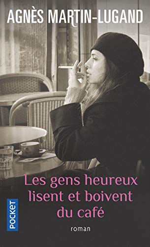 LES GENS HEUREUX LISENT ET BOIVENT DU CAFÉ