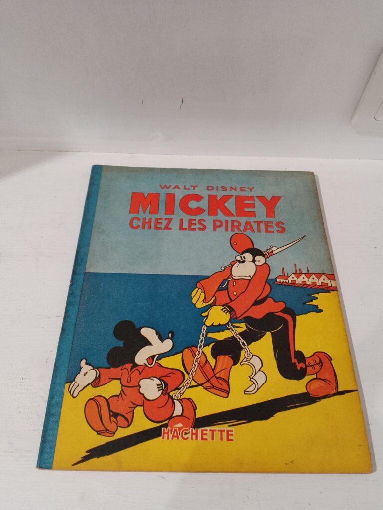 MICKEY TOME 14 - MICKEY CHEZ LES PIRATES