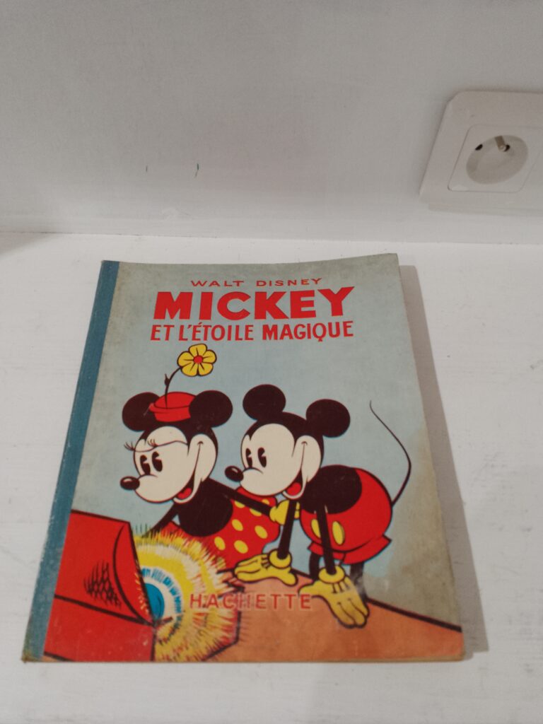 MICKEY TOME 12 - MICKEY ET L'ÉTOILE MAGIQUE