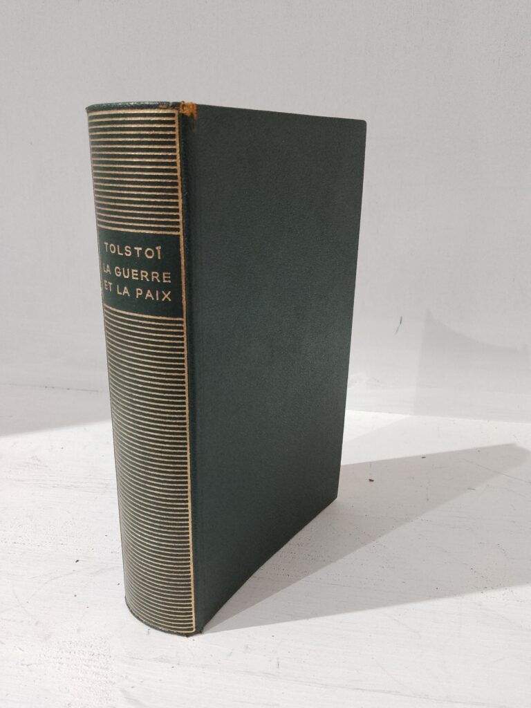 LA GUERRE ET LA PAIX