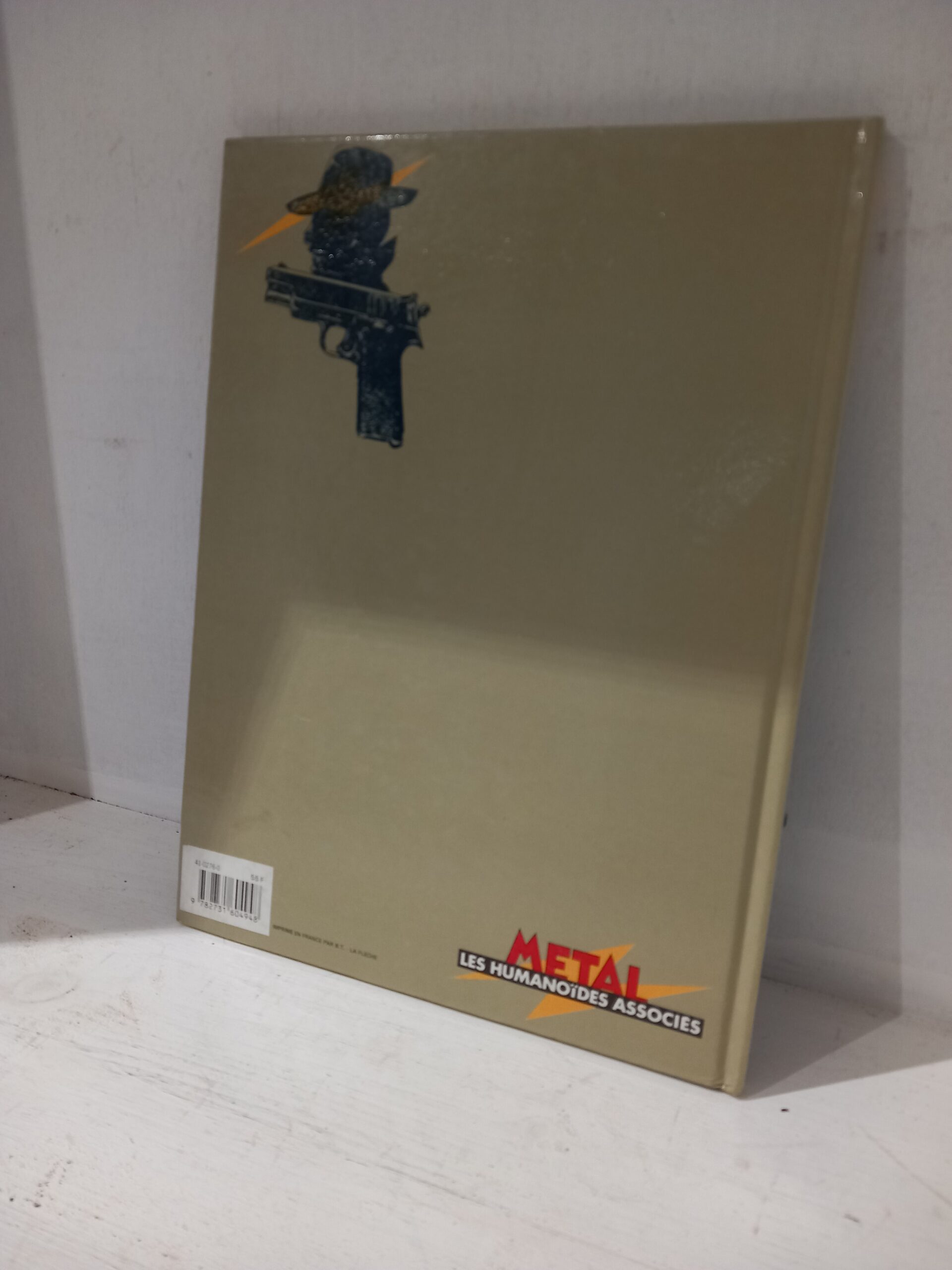 MARTIN SQUELETTE - LES ENQUÊTES DU COMMISSAIRE RAFFINI TOME 4 – Image 2