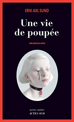 UNE VIE DE POUPÉE